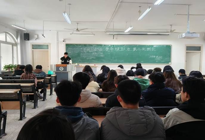 9f50aae244fbd68a5248426bc184697